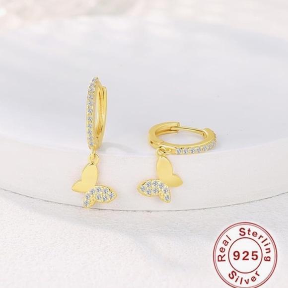 Kate Spade 18 K gold plated Small Butterfly Hoop Earrings - Picture 2 of 5